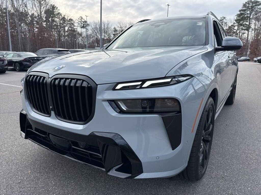 2025 BMW X7 xDrive40i AWD