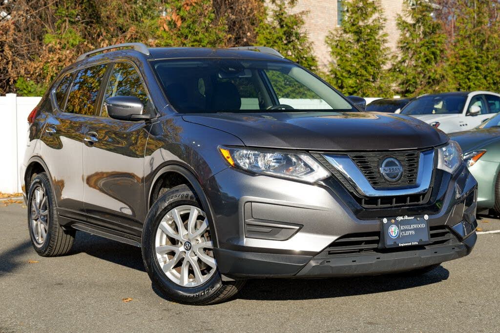 2020 Nissan Rogue SV FWD