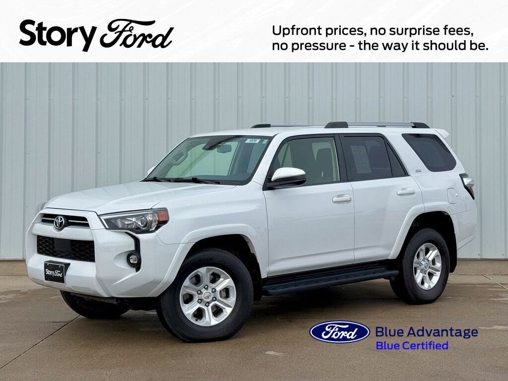 2024 Toyota 4Runner SR5 4WD