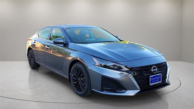 2025 Nissan Altima 2.5 SV FWD