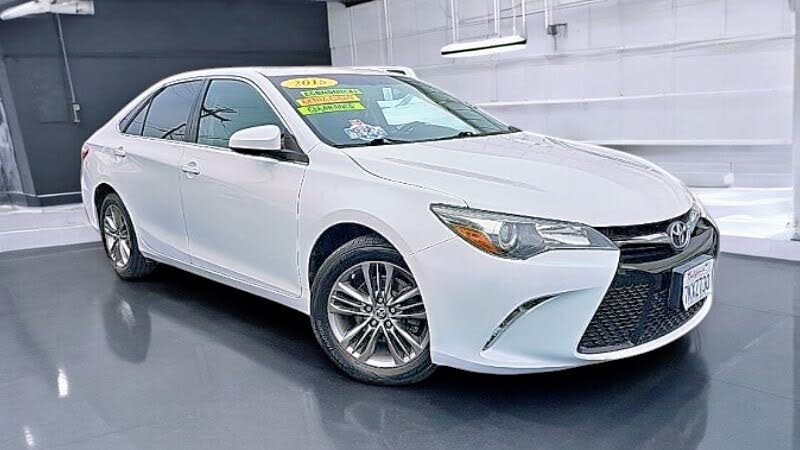 2015 Toyota Camry SE