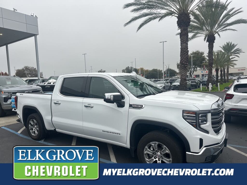 2025 GMC Sierra 1500 SLT Crew Cab 4WD