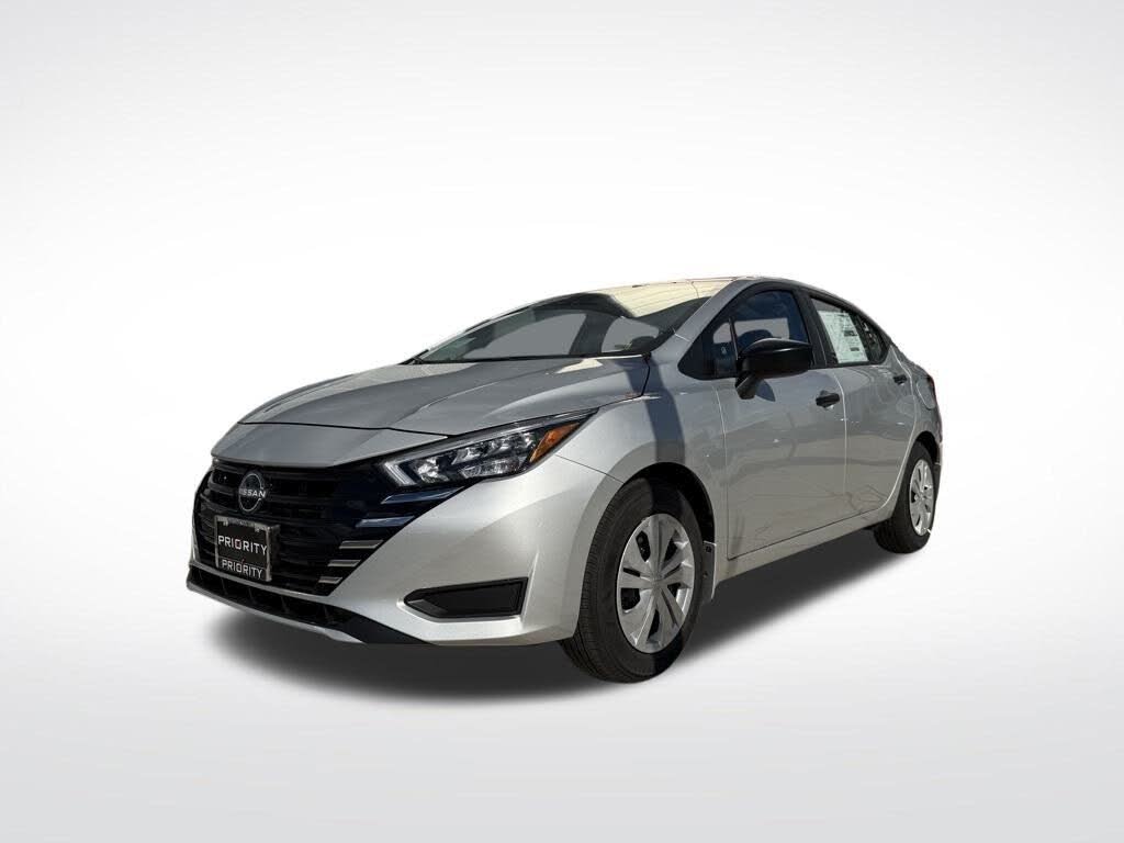 2025 Nissan Versa S FWD