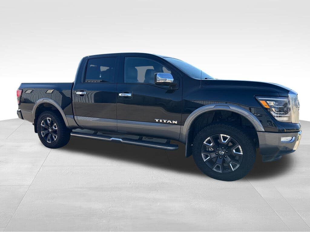 2021 Nissan Titan Platinum Reserve Crew Cab 4WD