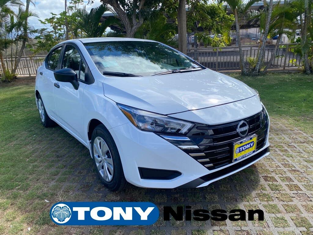 2025 Nissan Versa S FWD
