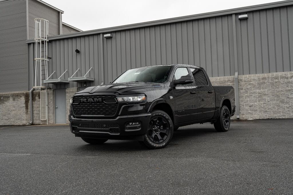 2026 RAM 1500 Big Horn Crew Cab 4WD
