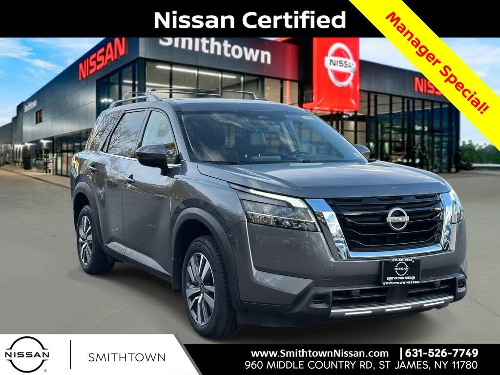2023 Nissan Pathfinder SL 4WD