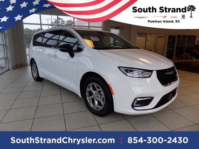 2024 Chrysler Pacifica Limited FWD