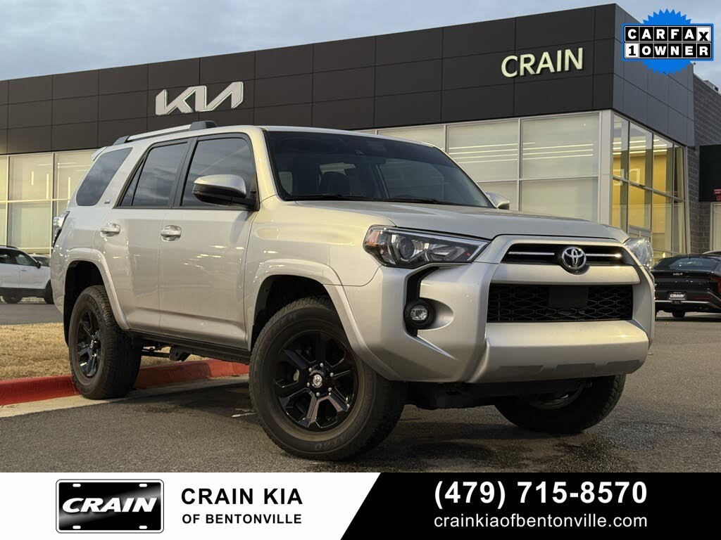 2024 Toyota 4Runner SR5 4WD