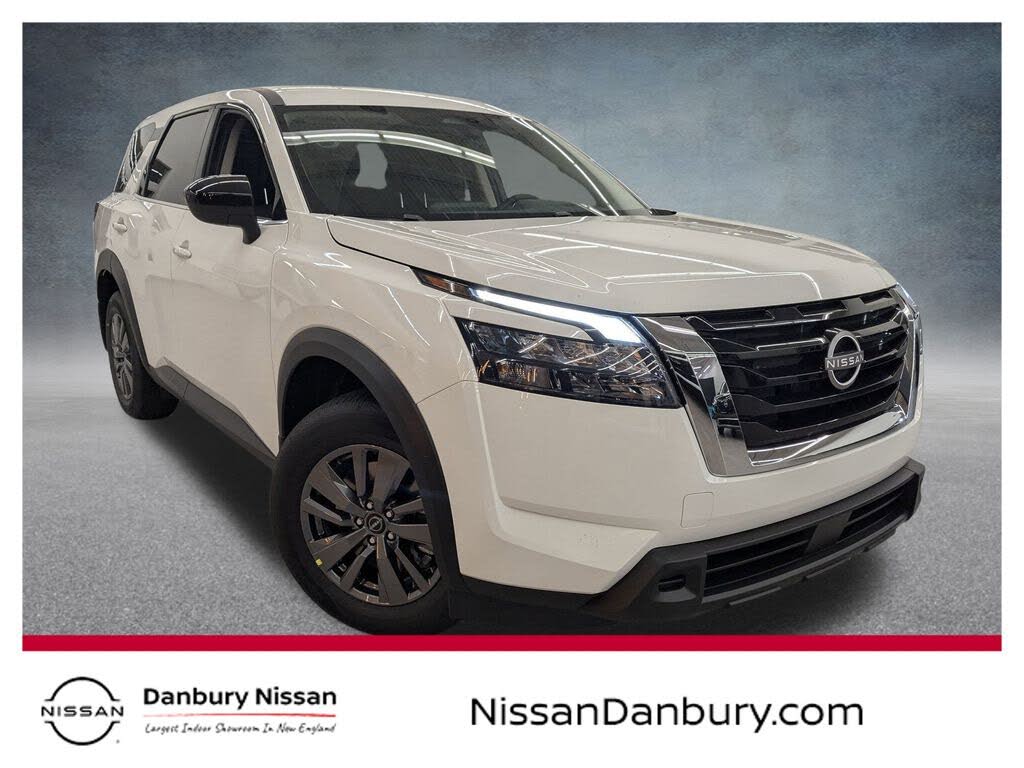 2025 Nissan Pathfinder S 4WD
