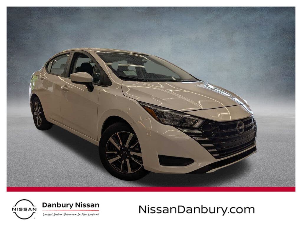2025 Nissan Versa SV FWD