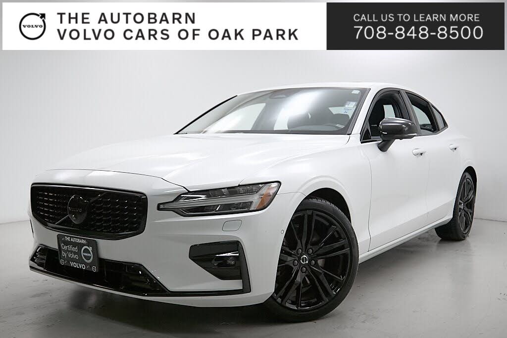 2025 Volvo S60 B5 Ultra Black Edition AWD