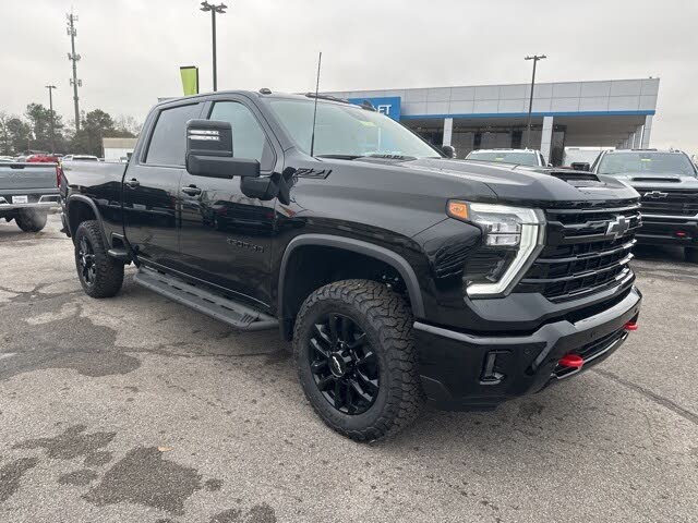 2026 Chevrolet Silverado 2500HD LTZ Crew Cab 4WD