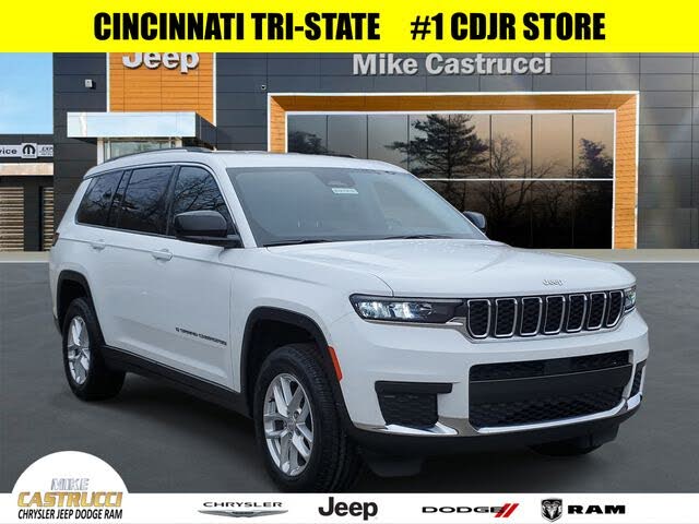 2023 Jeep Grand Cherokee L Laredo 4WD
