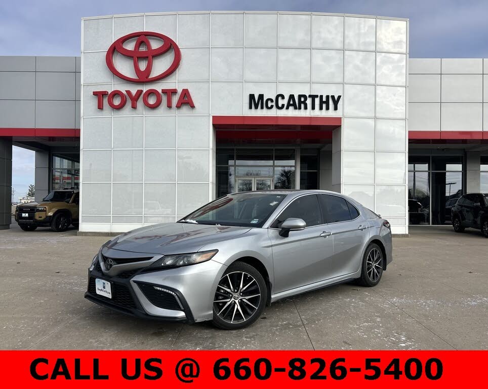2024 Toyota Camry SE FWD