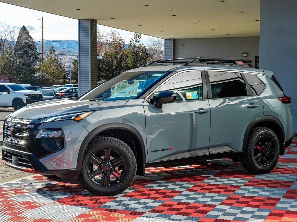 2026 Nissan Rogue Rock Creek AWD