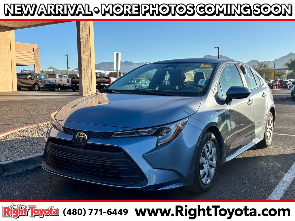 2024 Toyota Corolla LE FWD
