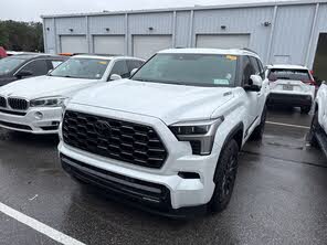 Toyota Sequoia Platinum 4WD