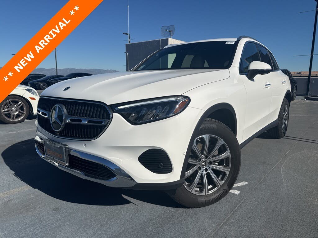 2025 Mercedes-Benz GLC 300 RWD