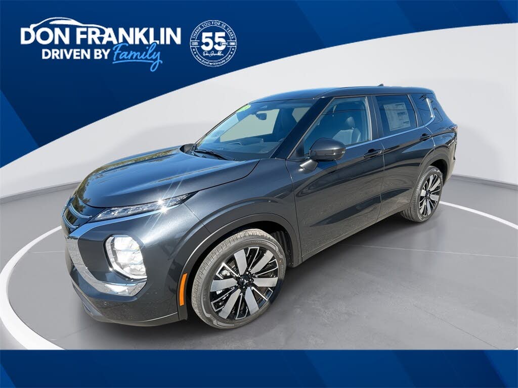 2025 Mitsubishi Outlander SE FWD