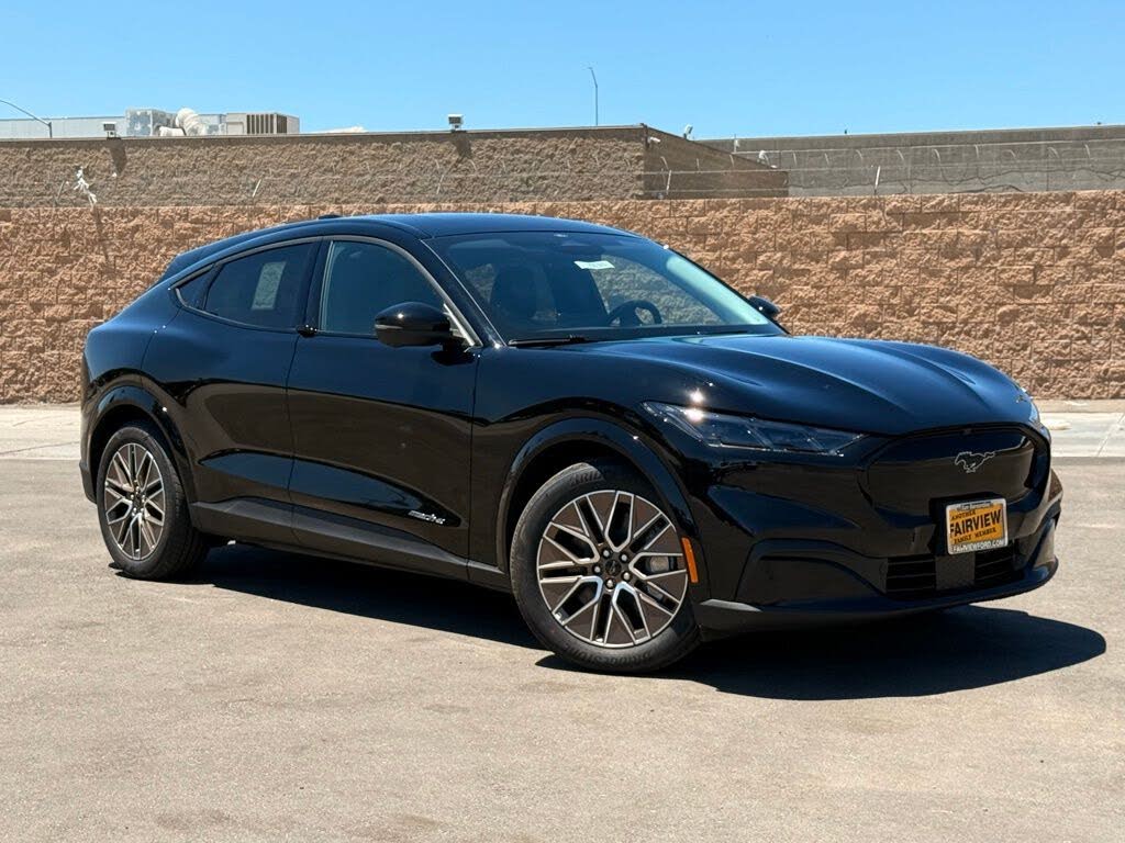 2025 Ford Mustang Mach-E Premium RWD