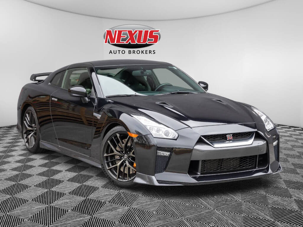 2018 Nissan GT-R Premium AWD