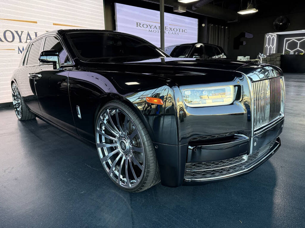 2019 Rolls-Royce Phantom RWD