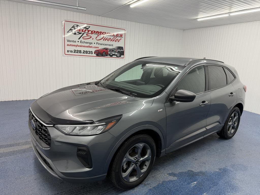 2023 Ford Escape ST-Line AWD