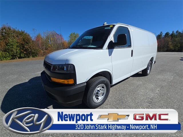 2025 Chevrolet Express Cargo 2500 RWD