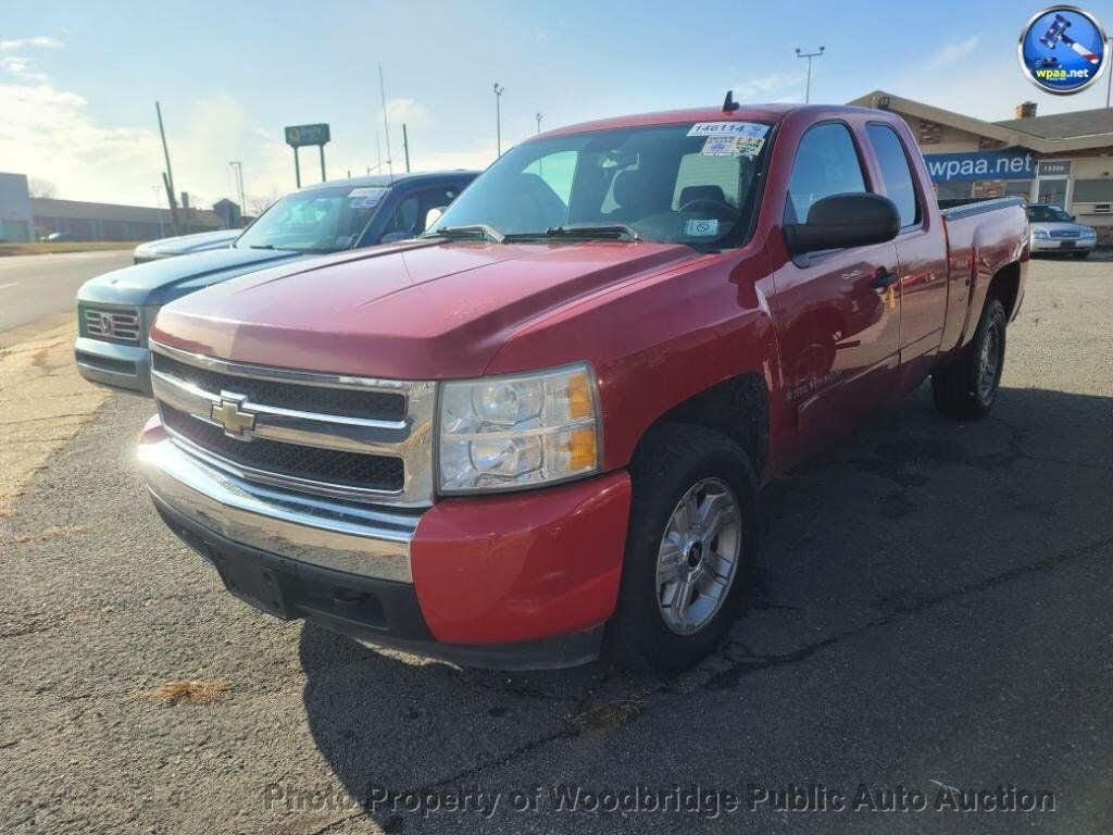 2008 Chevrolet Silverado 1500 LS Extended Cab LB 4WD