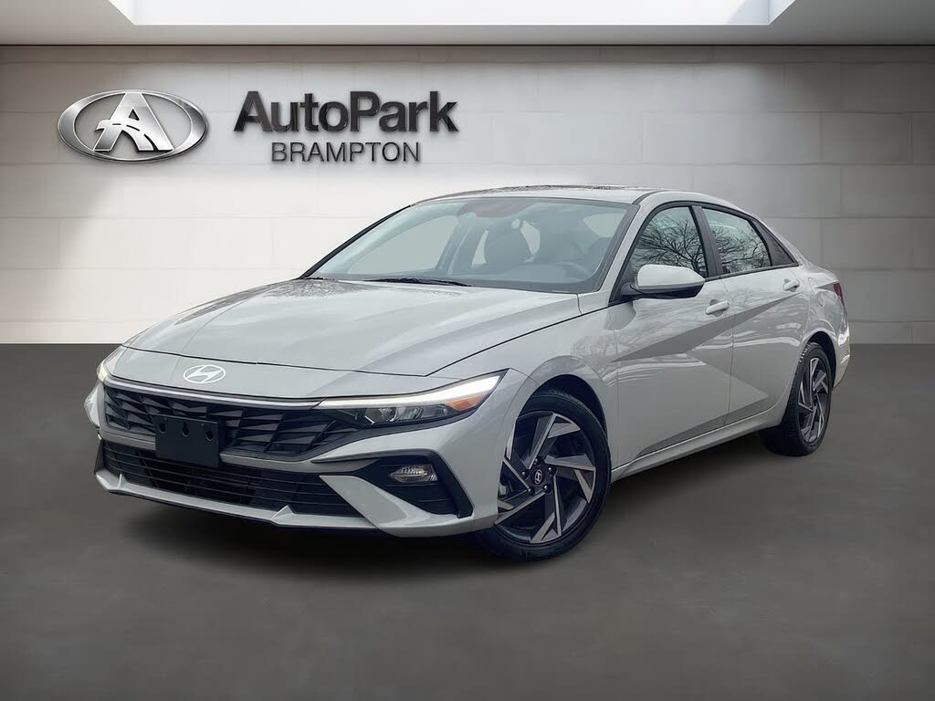 Hyundai Elantra Preferred FWD 2025