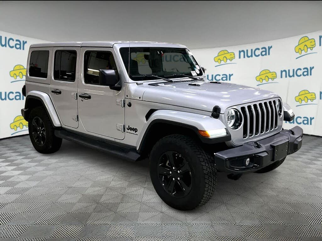 2023 Jeep Wrangler Sahara Altitude 4-Door 4WD
