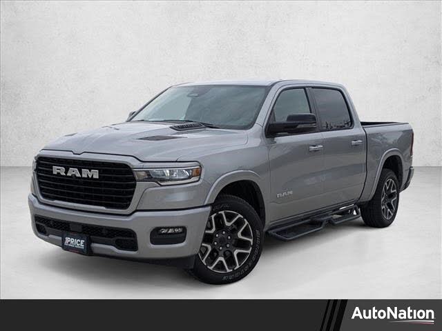 2025 RAM 1500 Laramie Crew Cab 4WD