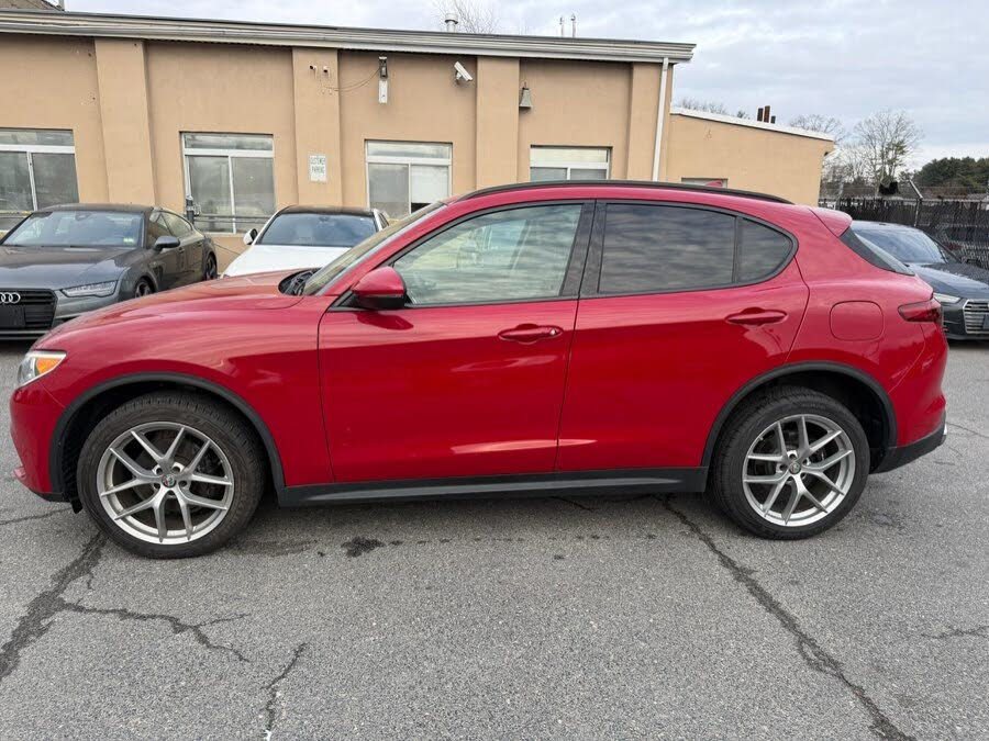 2018 Alfa Romeo Stelvio Sport AWD