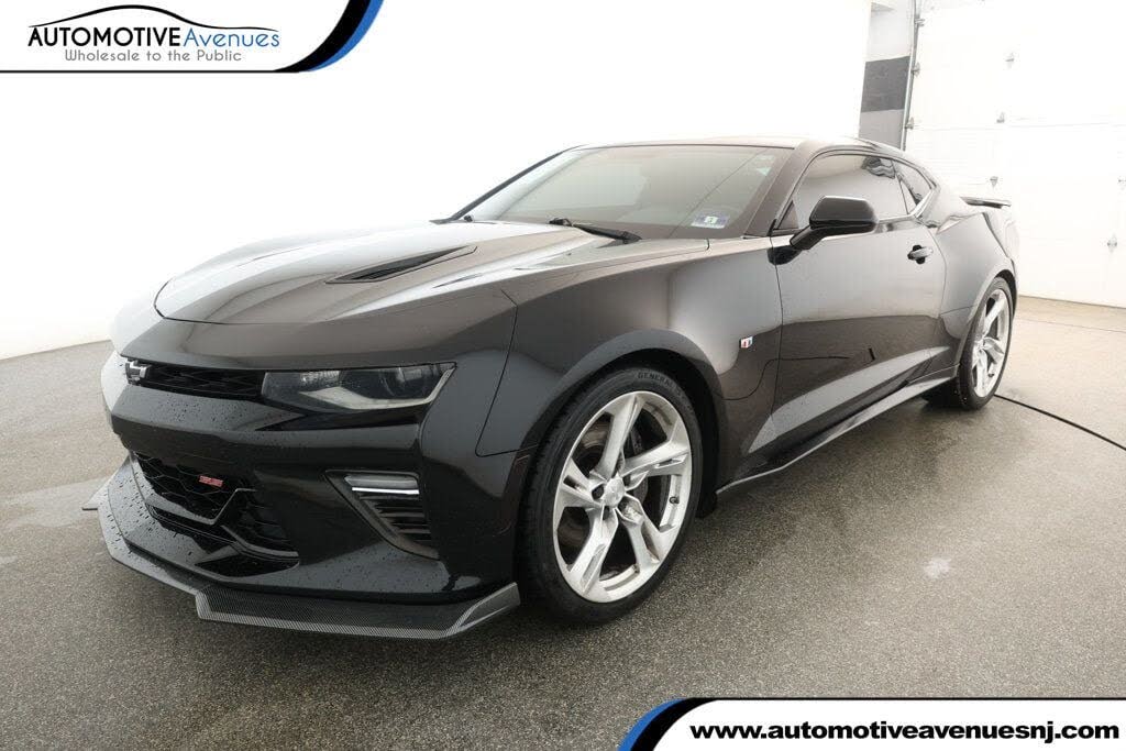 2018 Chevrolet Camaro 1SS Coupe RWD