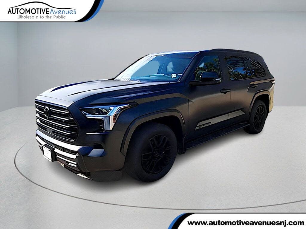 2024 Toyota Sequoia SR5 4WD