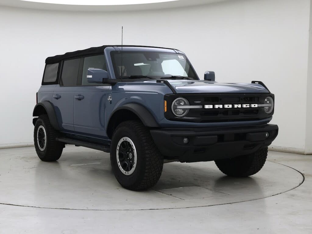 2023 Ford Bronco Outer Banks Advanced 4-Door 4WD