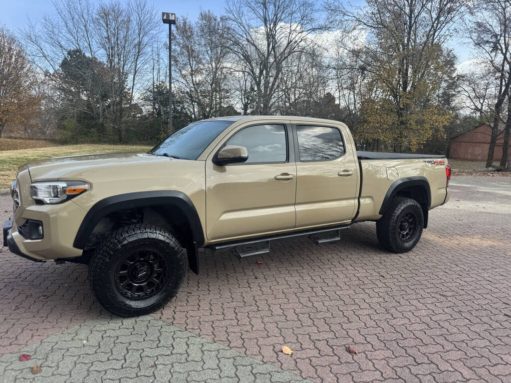 2017 Toyota Tacoma TRD Off Road V6 Double Cab LB 4WD