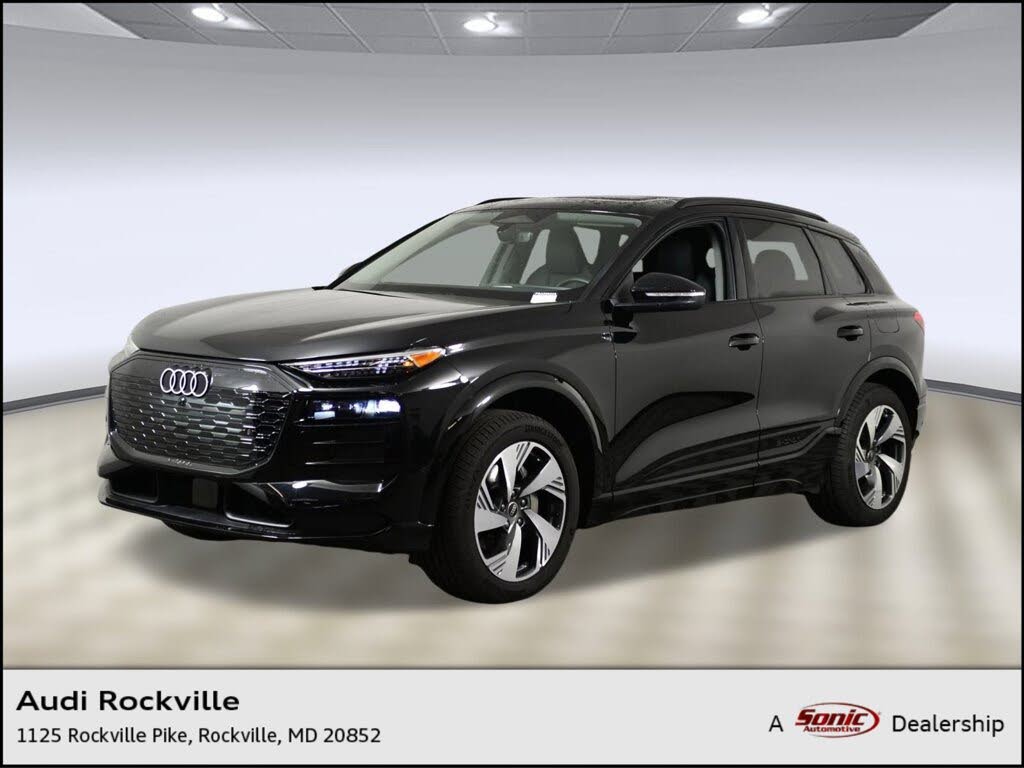 2025 Audi Q6 e-tron quattro Premium Plus