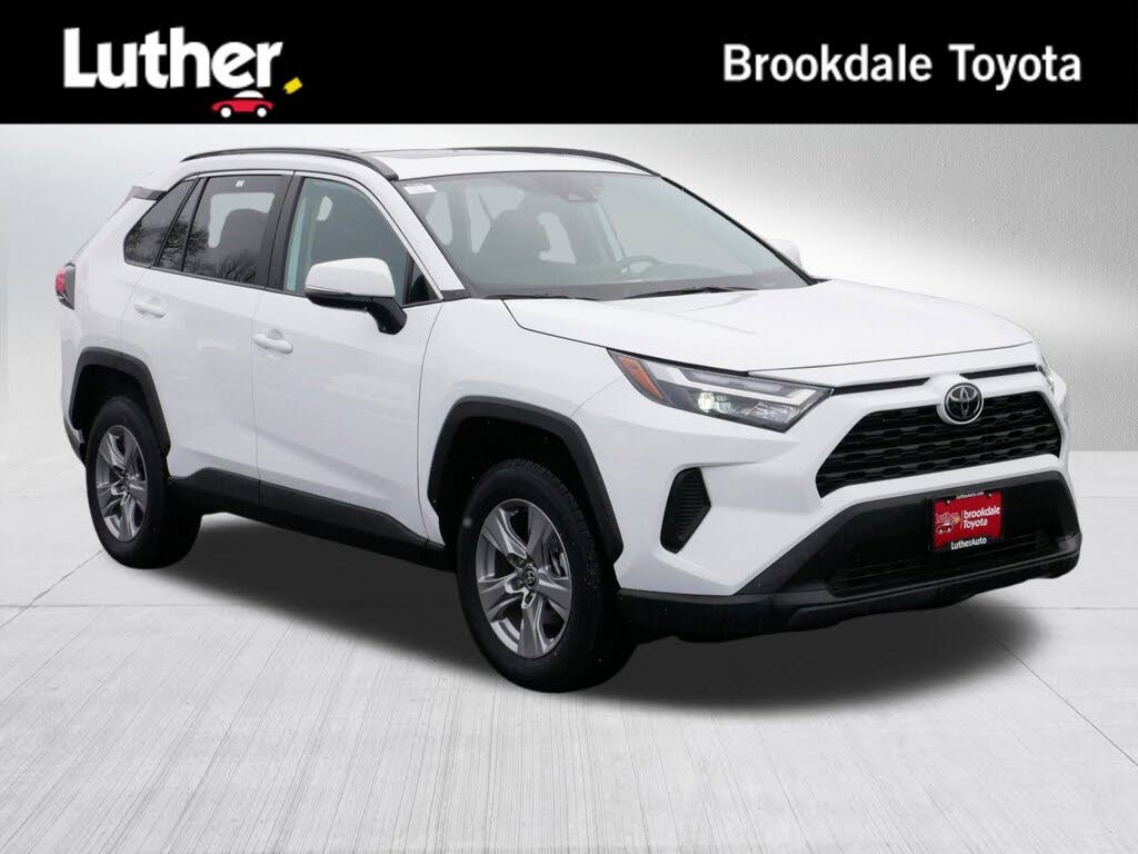 2025 Toyota RAV4 XLE AWD