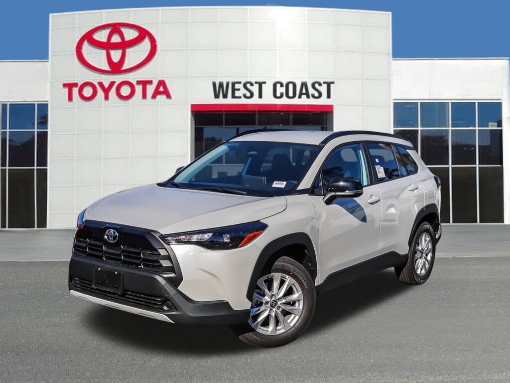 2026 Toyota Corolla Cross LE FWD