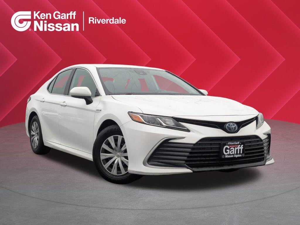 2021 Toyota Camry Hybrid LE FWD