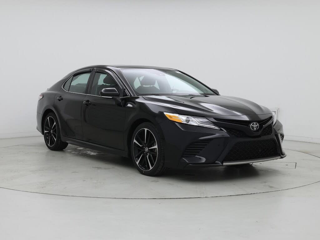 2020 Toyota Camry XSE V6 FWD