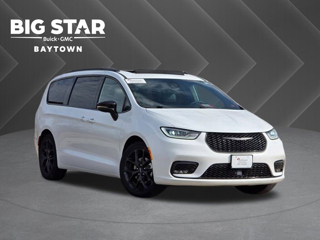 2024 Chrysler Pacifica Limited FWD