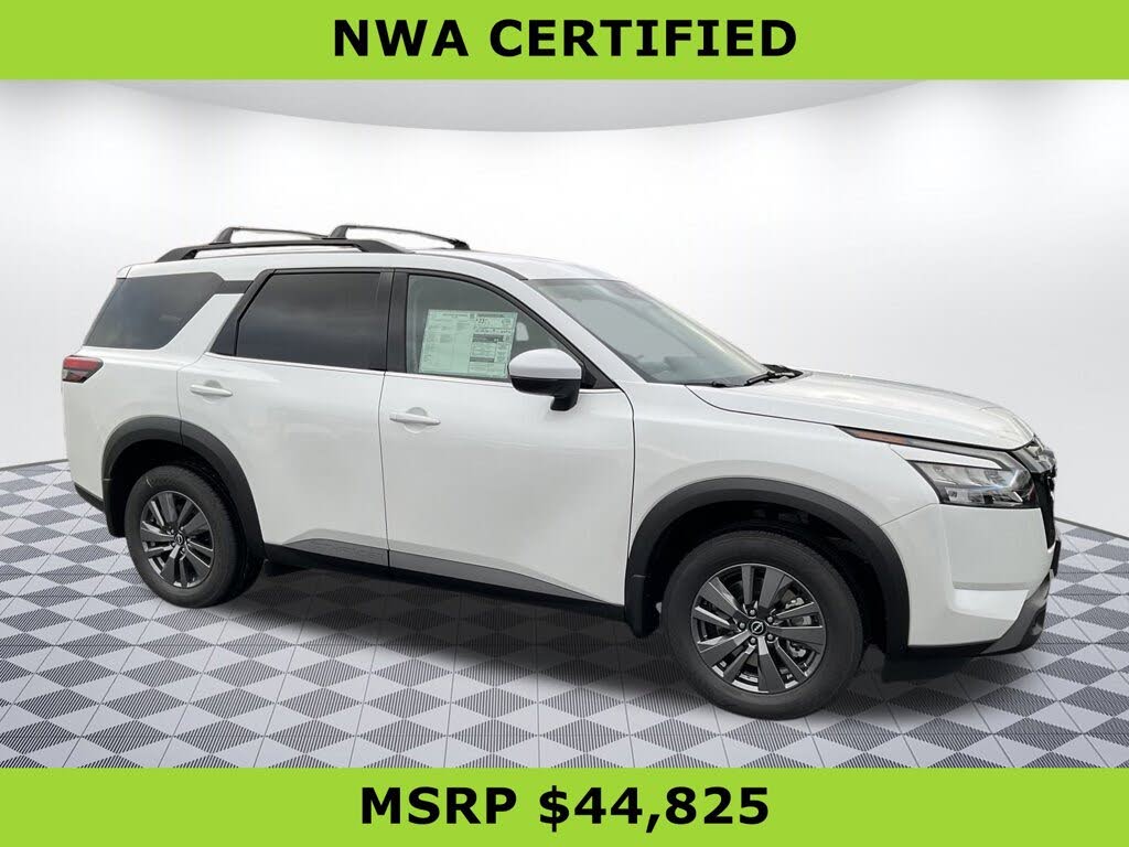 2025 Nissan Pathfinder SV 4WD