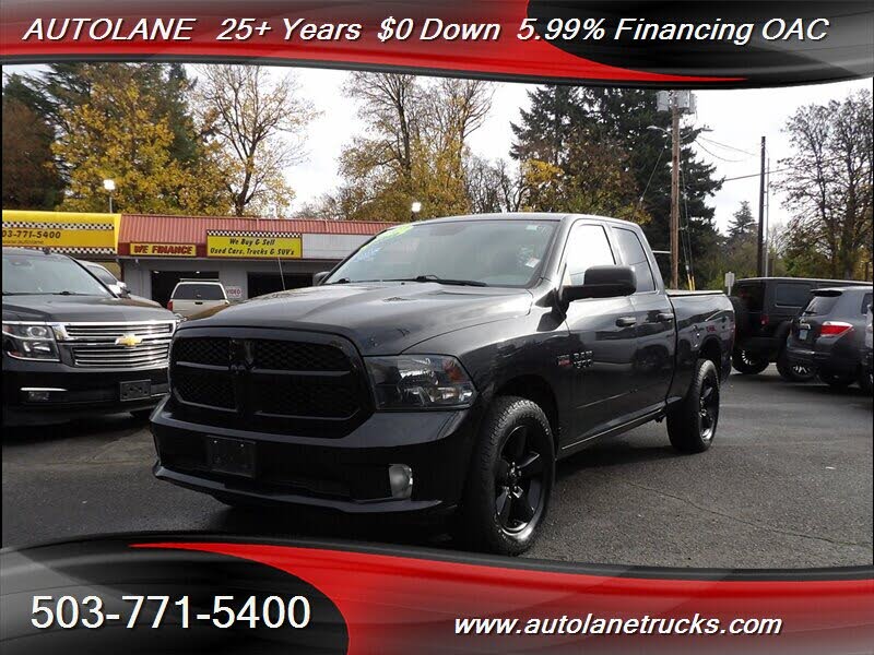 2017 RAM 1500 Express Quad Cab 4WD
