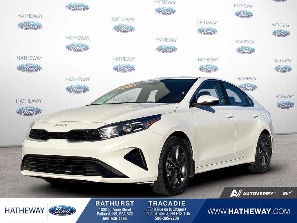 2023 Kia Forte EX FWD