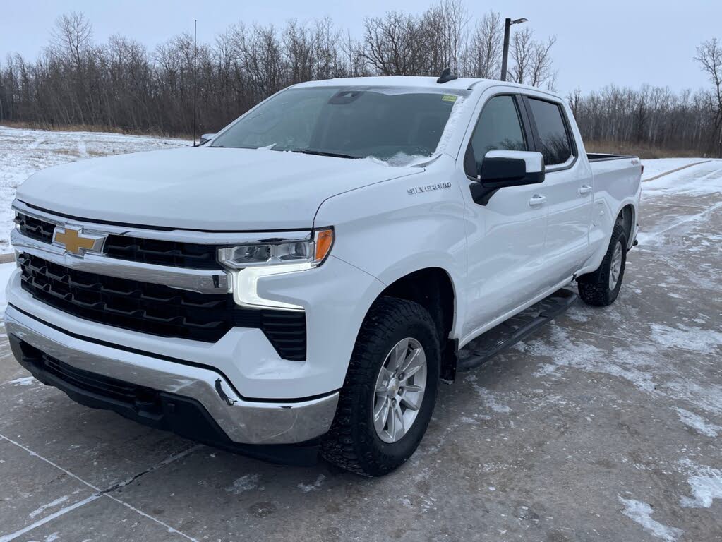 Chevrolet Silverado 1500 LT Crew Cab 4WD 2024