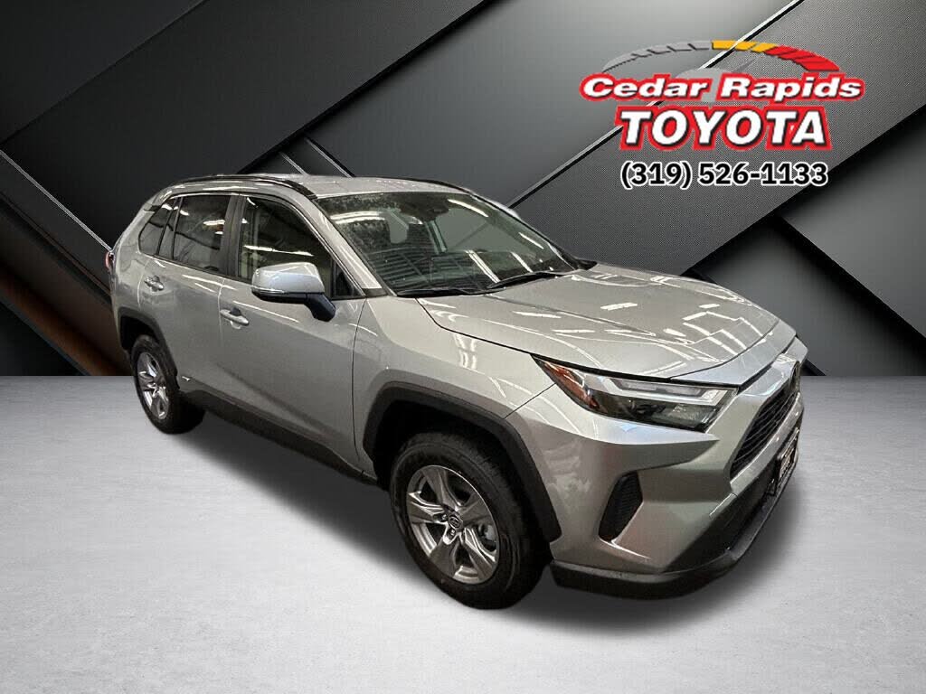 2025 Toyota RAV4 Hybrid XLE AWD
