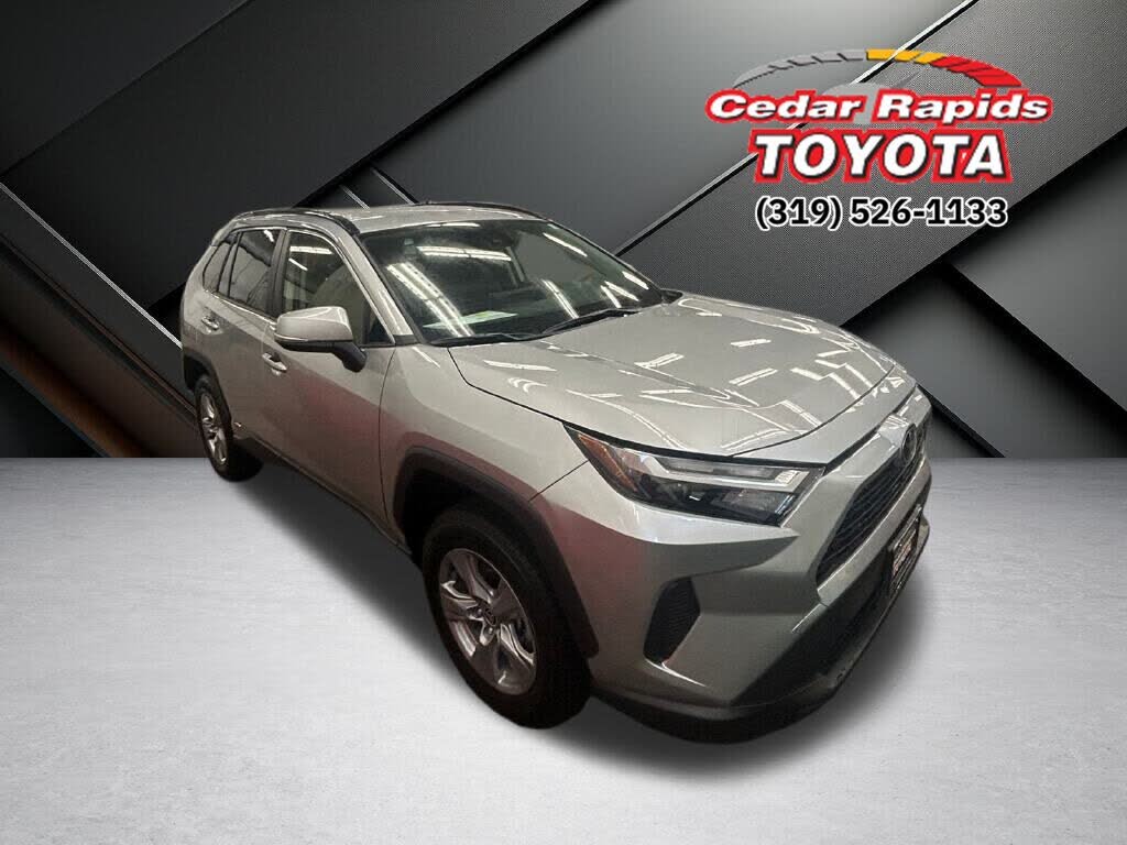 2025 Toyota RAV4 Hybrid XLE AWD